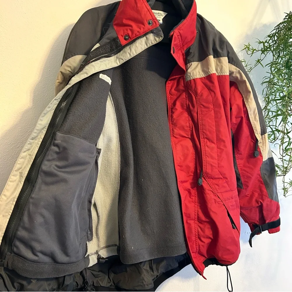 Columbia Men’s Challenge Series Red and Grey Coat with Removable Fleece Jacket